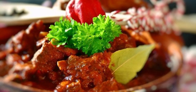 jackfruit-gulasch-cc0-pixabay-ritae-220112 jackfruit gulasch