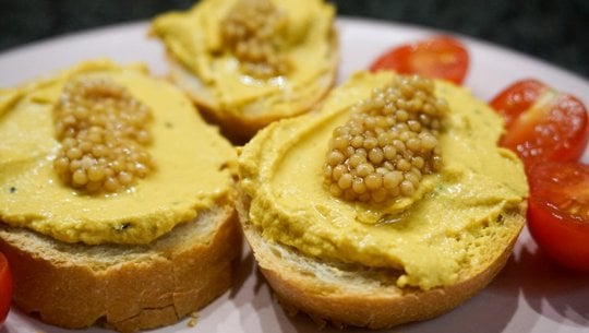 senfkaviar-laura-hintereder-utopia-260329 Senfkaviar