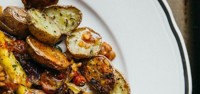 marokkanisches-ofengemuese-cc0-pixabay-charlesdeluvio-230522 Marokkanisches Ofengemüse