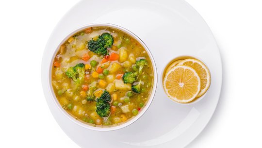 sommereintopf-colourboxcom318330-250901 Sommereintopf