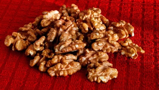 nusssauce-cc0-pixabay-alexei_other-251107 nusssauce