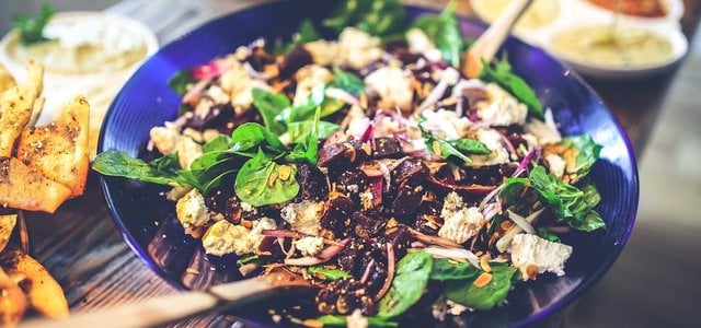 graupensalat-mit-roter-bete-cc0-pixabay-kaboompics-240930 Graupensalat mit Roter Bete