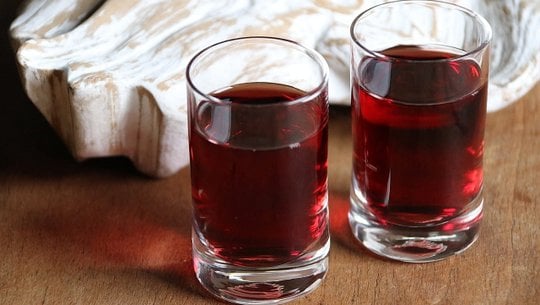 johannisbeerlikoer-cc0-pixabay-pics_kartub-240125 Johannisbeerlikör