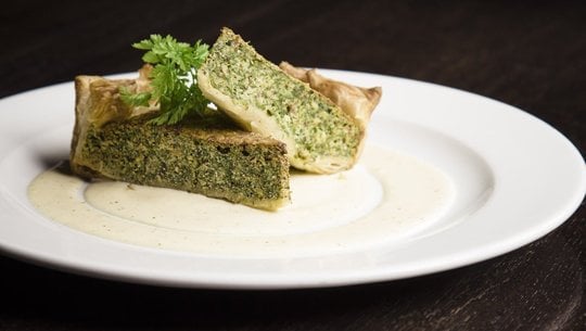 eine-wirsing-quiche-schmeckt-auch-vegan-hervorrage-cc0-pixabay-hcdeharder-200805 Eine Wirsing-Quiche schmeckt auch vegan hervorragend.