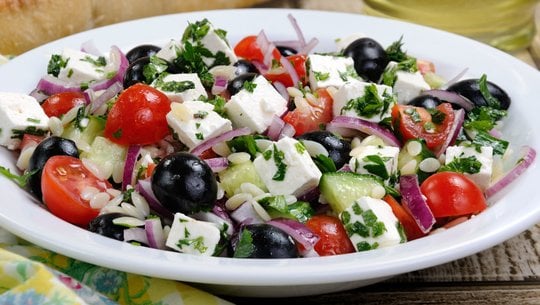 kritharaki-salat-colourboxde-apolonia-210817 kritharaki salat